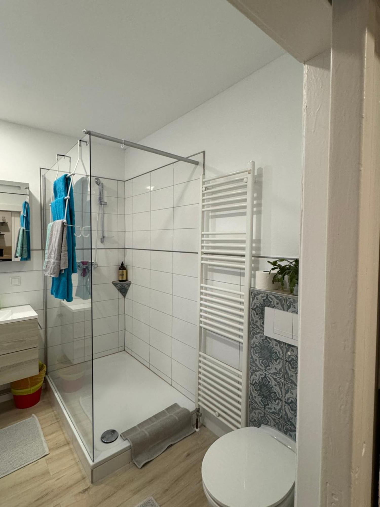 Apartment Near Holstentor Modern Near The Center With Wifi